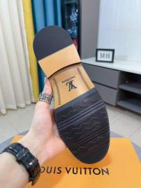 Picture of Louis Vuitton Shoes _SKULVsz38-44mnf033014158